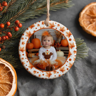 Ein kleiner Truthahn Thanksgiving 1. Geburtstagsfo Keramik Ornament