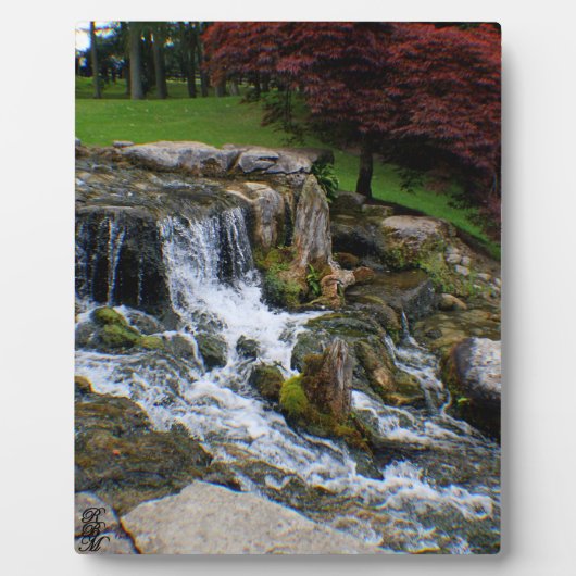 Ein kleiner Wasserfall Fotoplatte (Vorderseite)