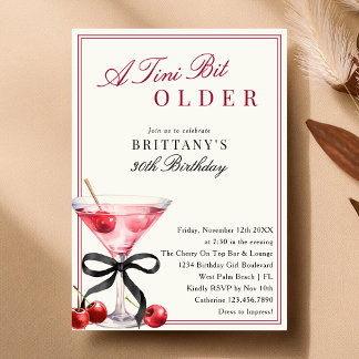 Ein kleines bisschen älter Old Money Cherry Martin Einladung