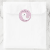 Ein kleines Boo Ghost Pink Halloween Kinderdusche Runder Aufkleber (Tasche)