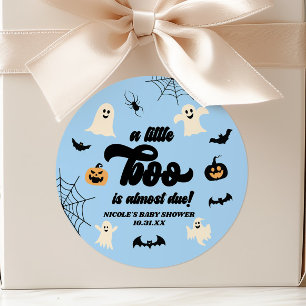 Ein kleines Boo kommt bald! Halloween-Baby-Party Runder Aufkleber