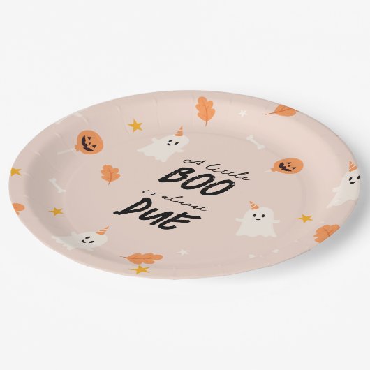 Ein kleines Boot fast fällig Babydusche Pappteller (Schrägansicht)