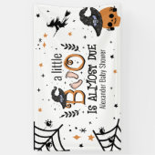 ein kleines Boot fast zu Halloween Banner (Vertikal)