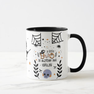ein kleines Boot fast zu Halloween Tasse