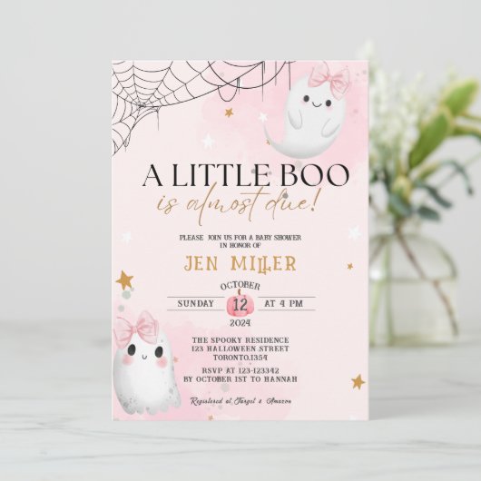 Ein kleines Bub fast fällig Mädchen Dusche Einladung (Stehend Vorderseite)