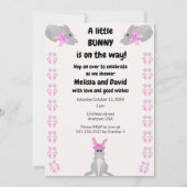 Ein kleines Bunny (Mädchen) ist auf dem Weg Einlad Einladung (Vorderseite)