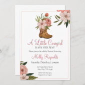 Ein kleines Cowgirl ist auf dem Weg Baby Shower In Einladung (Vorne/Hinten)