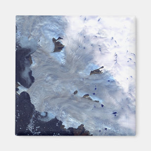 Ein kleines Feld von Gletschereinfassungen Magnet