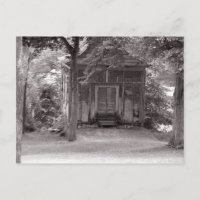 Ein kleines Haus im Wald