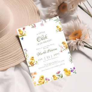 Ein kleines Küken ist auf dem Weg zum Bauernhof Ba Einladung