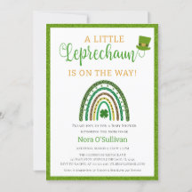 Ein kleines Leprechaun St. Patrick's Baby Shower