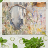 Ein kleines Mädchen mit einem Pferd Geschirrtuch (Gefaltet)