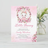 Ein kleines, niedliches, blumenrosa Babyduschmädch Einladung (Stehend Vorderseite)
