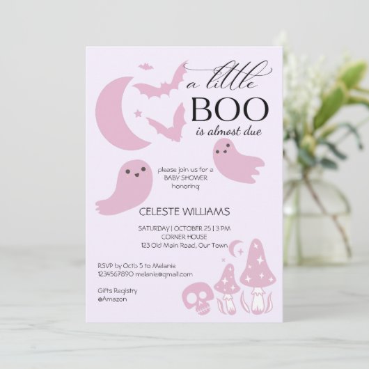 Ein kleines pastellrosa Halloween-Baby-Dusche Einladung (Stehend Vorderseite)