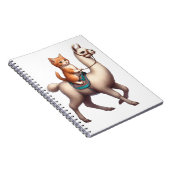 Ein knuddeliger Kitten, der Fluffy Llama, Cat und  Notizblock (Rechte Seite)
