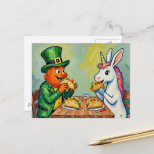 Ein Kobold und ein Einhorn-Hase, die Tacos essen Postkarte