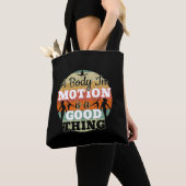 Ein Körper in Bewegung - Mädchen Gymnastik Mindset Tasche (Von Nahem)
