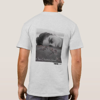 Ein kosmischer Traum unter Wasser - Surrealer Ozea T-Shirt