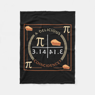 Ein köstlicher Zufall Pi Tag 3.14 Mathematik Fleecedecke