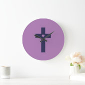 Ein Kreuz mit Herz Große Wanduhr (Zuhause)