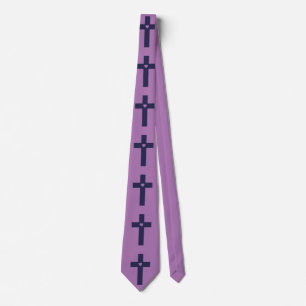 Ein Kreuz mit Herz  Krawatte