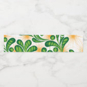 Ein künstlerisches Muster in Grün und Gold, das ei Wasserflaschenetikett (Einzelnes Label)