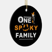 Ein kurioses Halloween-Matching-Familienkostüm Keramik Ornament (Rechts)