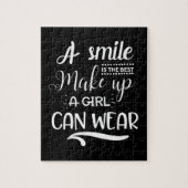 Ein Lächeln ist das beste Makeup Puzzle (Vertikal)