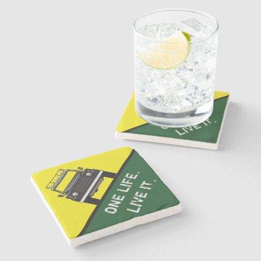 EIN LEBEN. LIVE ES. STEINUNTERSETZER (Seitenansicht)