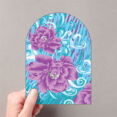 Ein lebendiges Textildesign mit lila und turq-Char Acryleinladungen (Insitu (Handheld))