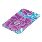 Ein lebendiges Textildesign mit lila und turq-Char Magnet (Linke Seite)