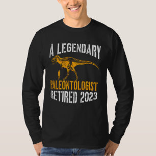 Ein legendärer Paläontologe ging 2023 in den Ruhes T-Shirt