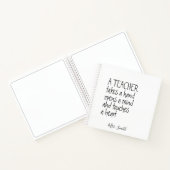 Ein Lehrer nimmt die Hand Notizblock (Innenseite)