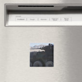 Ein leicht gepanzertes Fahrzeug feuert Magnet (In Situ (Geschirrspüler))