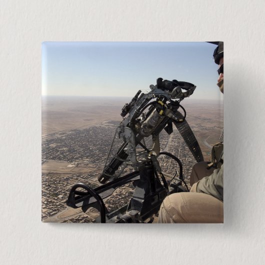 Ein Leiter der Crew sucht verdächtige Aktivitäten Button (Vorderseite)