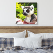 ein Lemur Madagaskar auf eingewickelten Leinwänden Leinwanddruck (Insitu (Schlafzimmer))