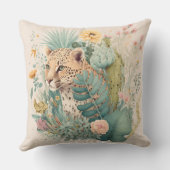 Ein Leopard hinter dem Busch-Brauch Kissen (Rückseite)