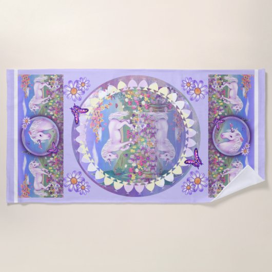 Ein Lila Paradise Beach Badetuch (Vorderseite)