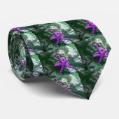 Ein Lila Starfish Rocky Beach Pattern Krawatte (Gerollt)