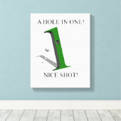 Ein Loch in einem Golfball Leinwanddruck (Insitu (Holzboden))