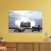 Ein Luftpolster für Landefahrzeuge Leinwanddruck (Insitu (Wohnzimmer))