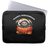 Ein lustiges Faultier, das Halloween Essential T-S Laptopschutzhülle (Vorderseite)
