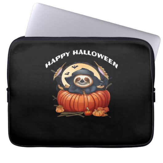 Ein lustiges Faultier, das Halloween Essential T-S Laptopschutzhülle (Vorderseite)