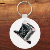 Ein Mad Hatter Hut in Schwarz mit rosa Farbe Schlüsselanhänger (Vorderseite)