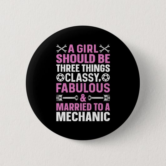 Ein Mädchen, das an einen Mechanismus Verheiratet Button (Vorderseite)