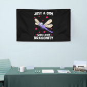 Ein Mädchen, das Drachenfliegen Liebe Banner (Messeveranstaltung)