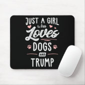 Ein Mädchen, das Hunde Liebe, und Trumps Gabe Love Mousepad (Mit Mouse)