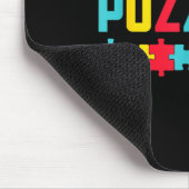 Ein Mädchen, das Rätsel-Rätsel-Horror liebt Mousepad (Ecke)