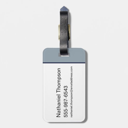 "Ein Mädchen hat keinen Namen" Arya Stark Graphic Gepäckanhänger (Rückseite vertikal)