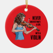 Ein Mädchen mit einem Violinenschmuck Keramik Ornament (Vorne)
